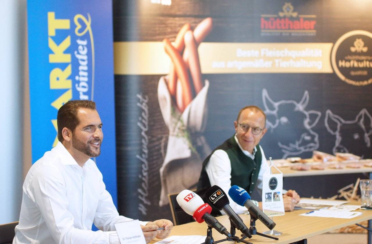 Florian Hütthaler und Andreas Haider (Unimarkt) Pressekonferenz Tierwohl