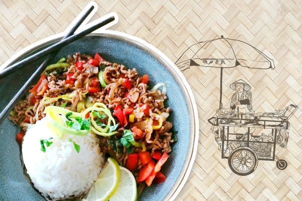 Kulinarische Reise nach Thailand Gebratenes Faschiertes